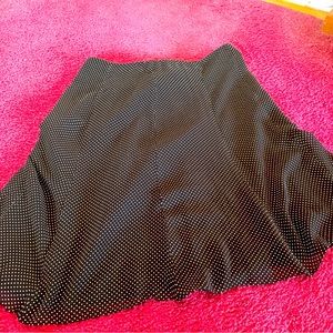 100% silk express size 4 skirt
